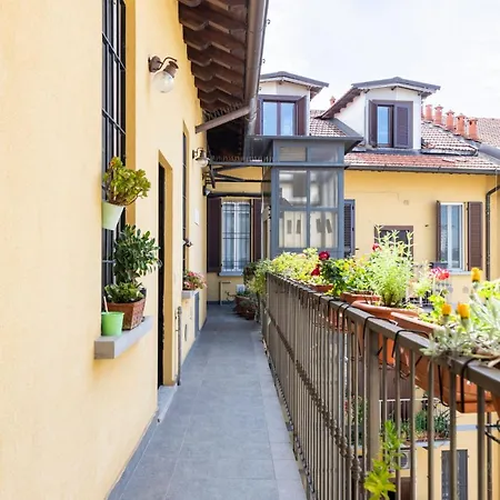 Navigli Ultimo Piano * Milano
